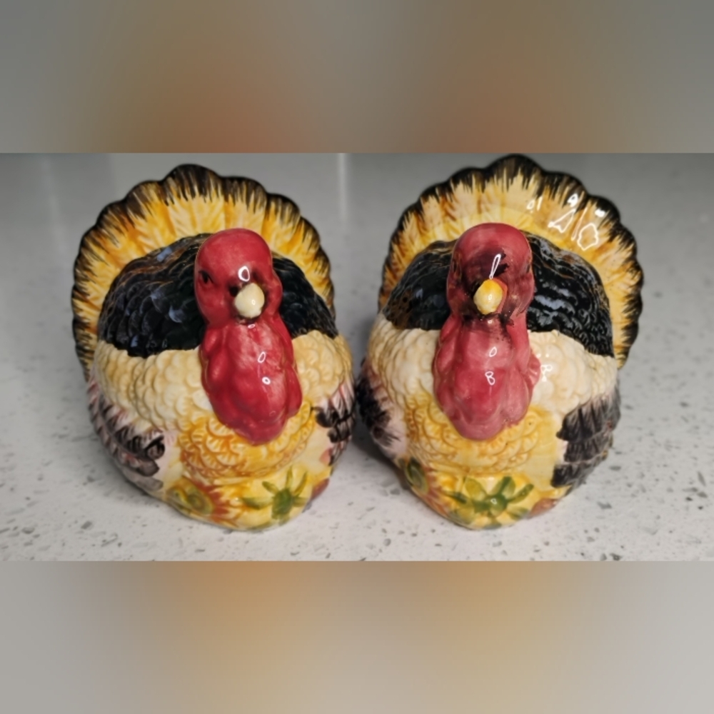 Turkey Salt & Pepper Shakers